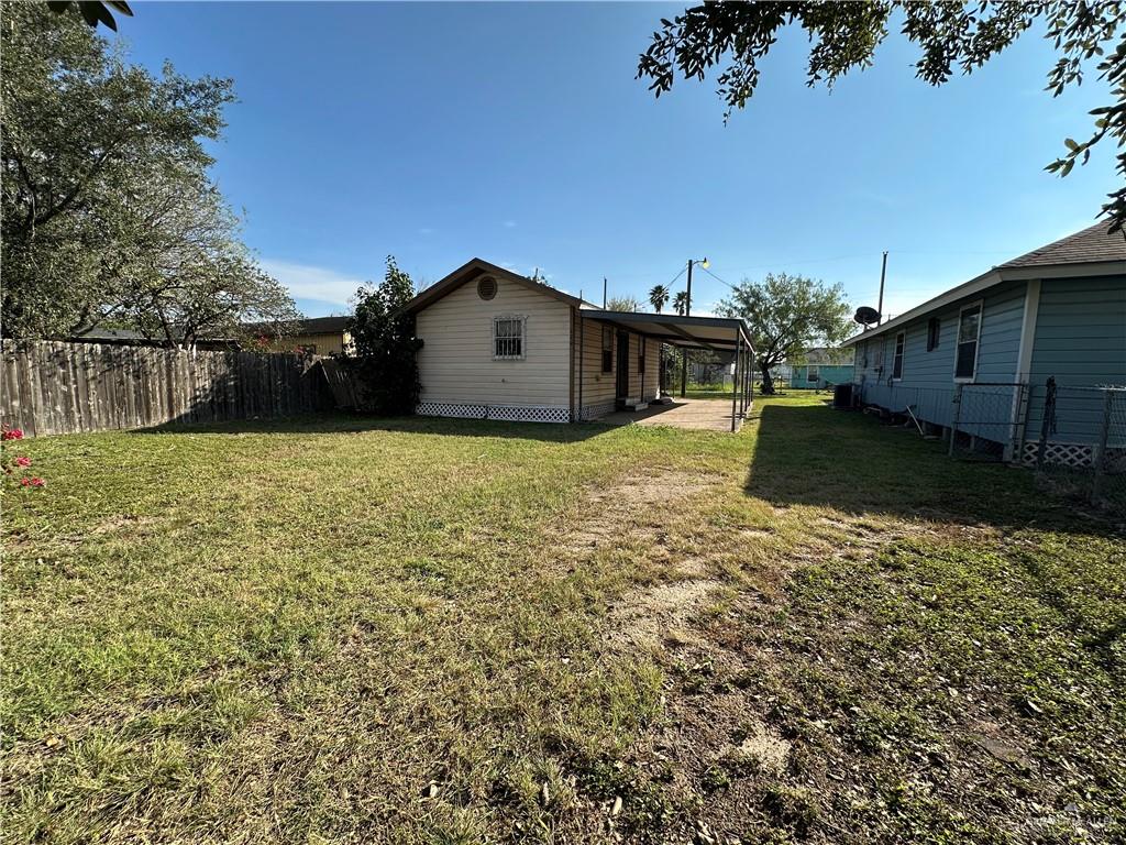 220 N Esther Street, Edcouch, Texas image 11