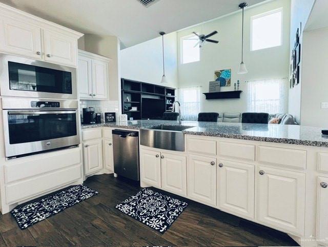 4541 Caddo Lane, McAllen, Texas image 8