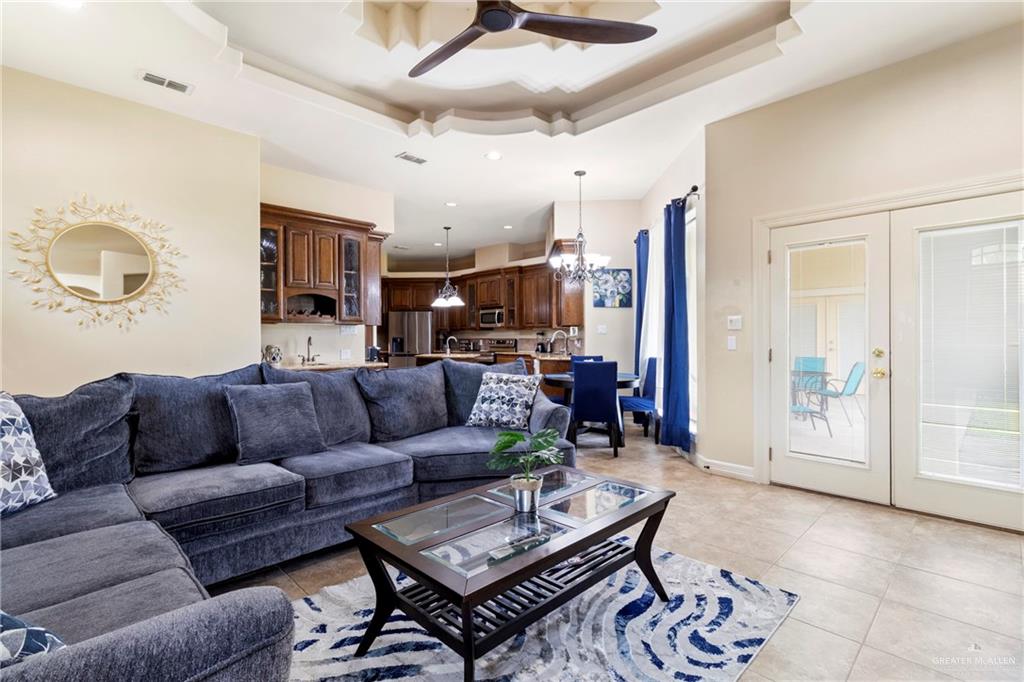 1625 Gabriels Landing Lndg, Harlingen, Texas image 9