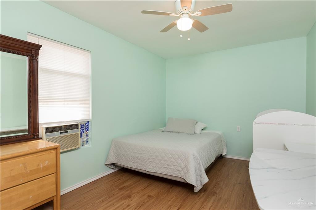 1418 Campanilla Avenue #2, Alamo, Texas image 11