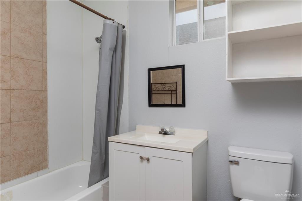 1418 Campanilla Avenue #2, Alamo, Texas image 10