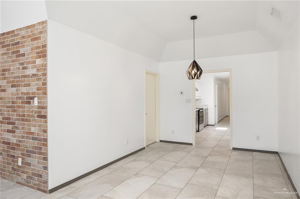 2115 S 3rd Street, McAllen, Texas image 7