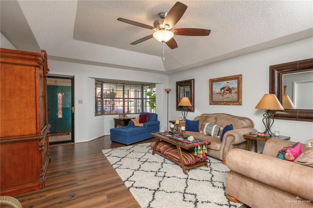1905 W Michigan Drive, Harlingen, Texas image 2