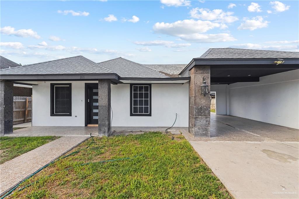 1100 W La Quinta Drive