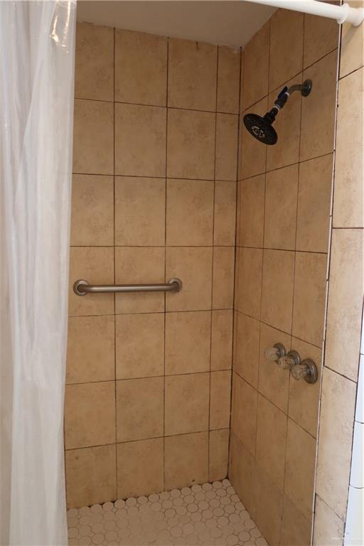 116 N Kansas Avenue, Weslaco, Texas image 10