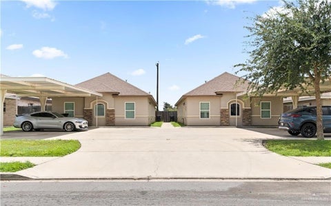 Apartment For Rent - 1908 Harrison Street #2<br/> Hidalgo County, Weslaco, TX 78599