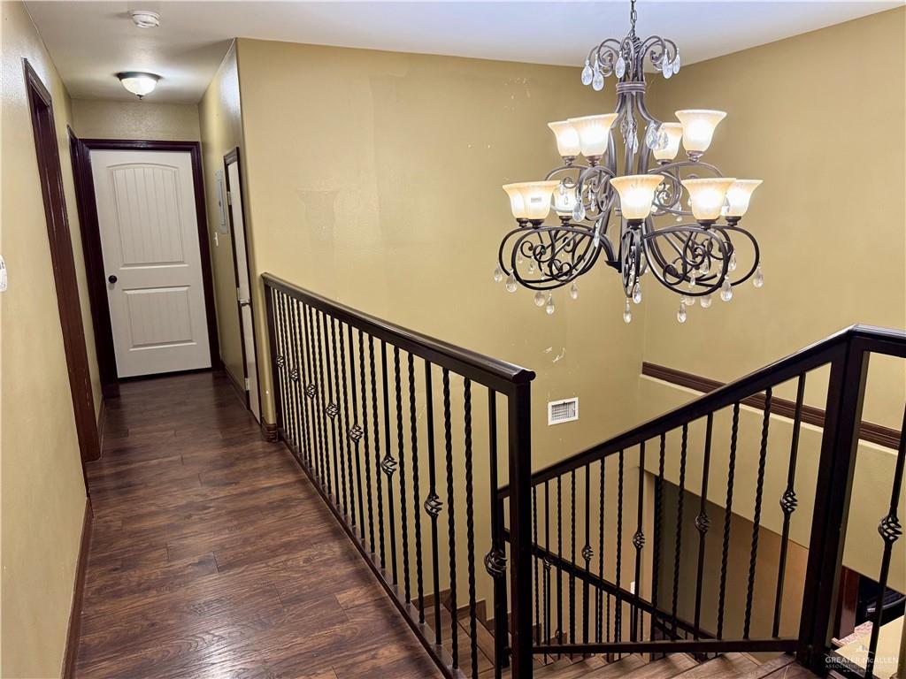 812 W Falcon Avenue, Pharr, Texas image 10