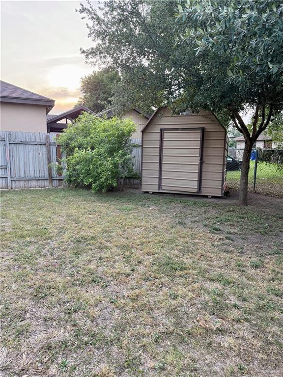 812 W Falcon Avenue, Pharr, Texas image 22