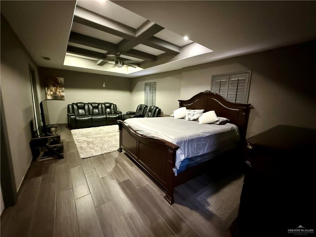 812 W Falcon Avenue, Pharr, Texas image 12