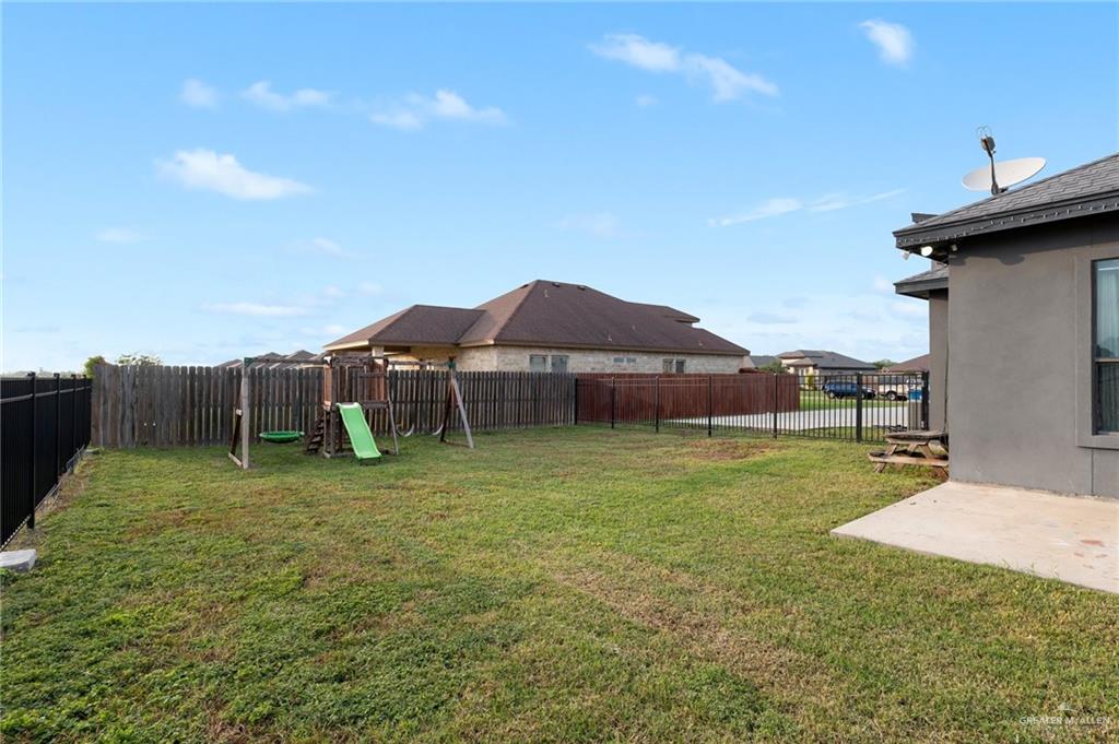 14740 Brownstone Circle, Harlingen, Texas image 22