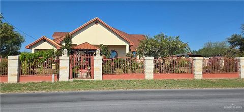 Homes For Sale - 322 N Charco Blanco Road<br/> Starr County, Rio Grande City, TX 78582