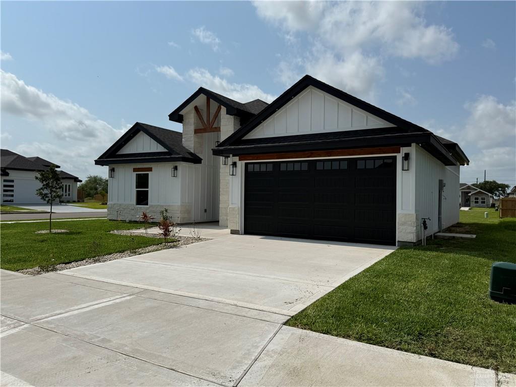 1008 W Riviera Lane, Edinburg, Texas image 2