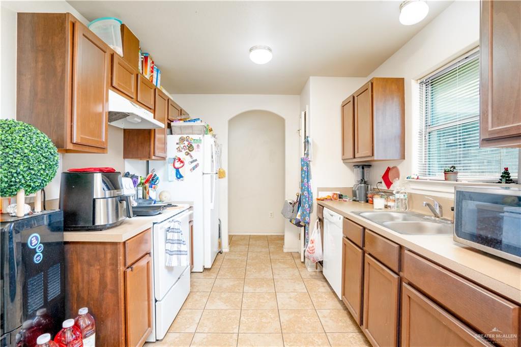 3292 Turquia Street, Brownsville, Texas image 10
