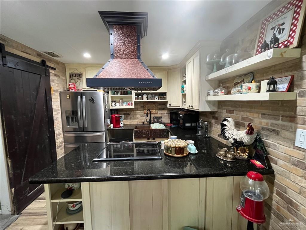 3044 Canterbury Court, Brownsville, Texas image 5
