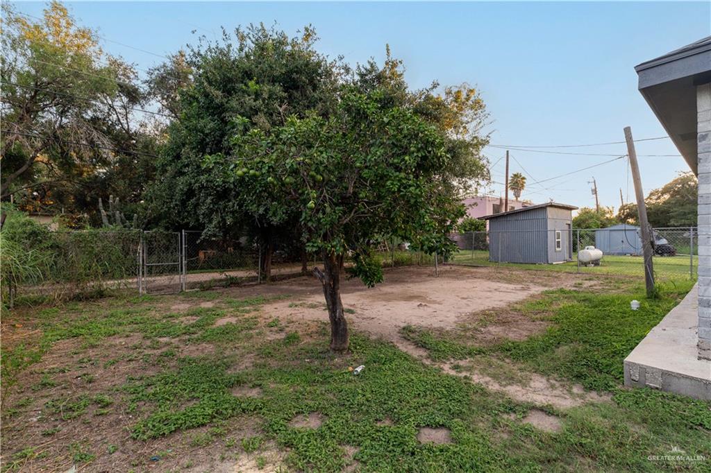 2121 W Corpus Christi Drive, Weslaco, Texas image 14