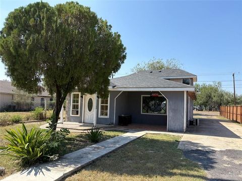 Photo of 2001 N Montana Street, Mission, TX 78573 (MLS # 487103)