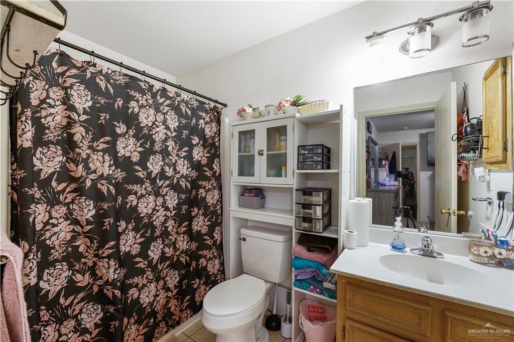 7113 S Habitat Circle, Pharr, Texas image 11
