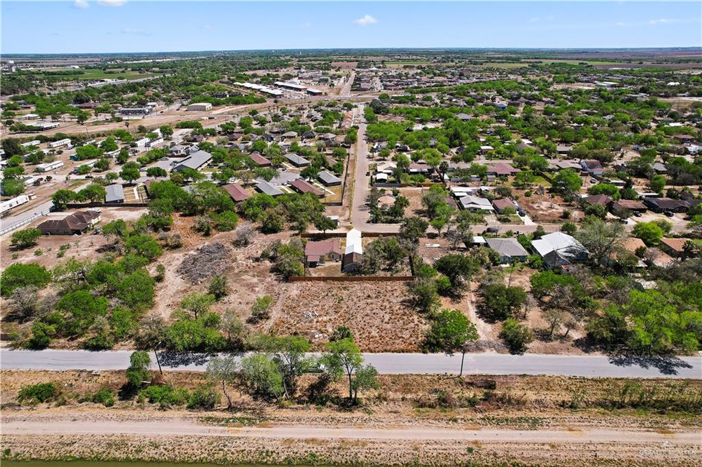 615 Iowa Street, Mercedes, Texas image 29