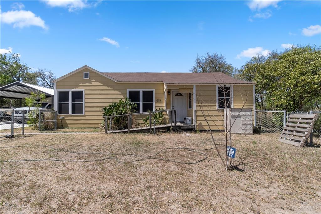 615 Iowa Street, Mercedes, Texas image 1