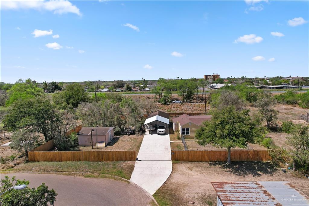 615 Iowa Street, Mercedes, Texas image 24