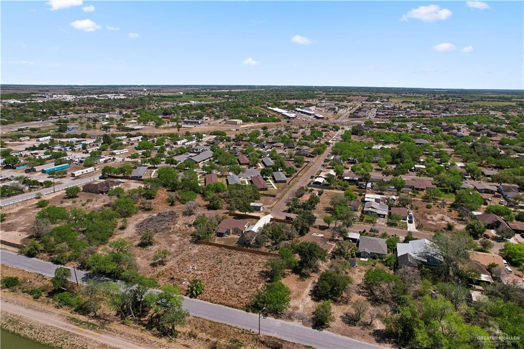 615 Iowa Street, Mercedes, Texas image 27