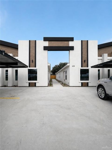 Apartment For Rent - 408 N Alexandrite Avenue #1<br/> Edinburg, TX 78541