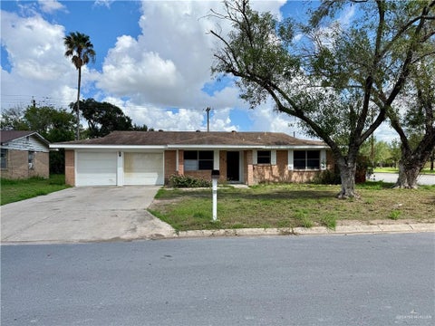 Homes For Rent - 200 Camellia Avenue<br/> McAllen, TX 78501