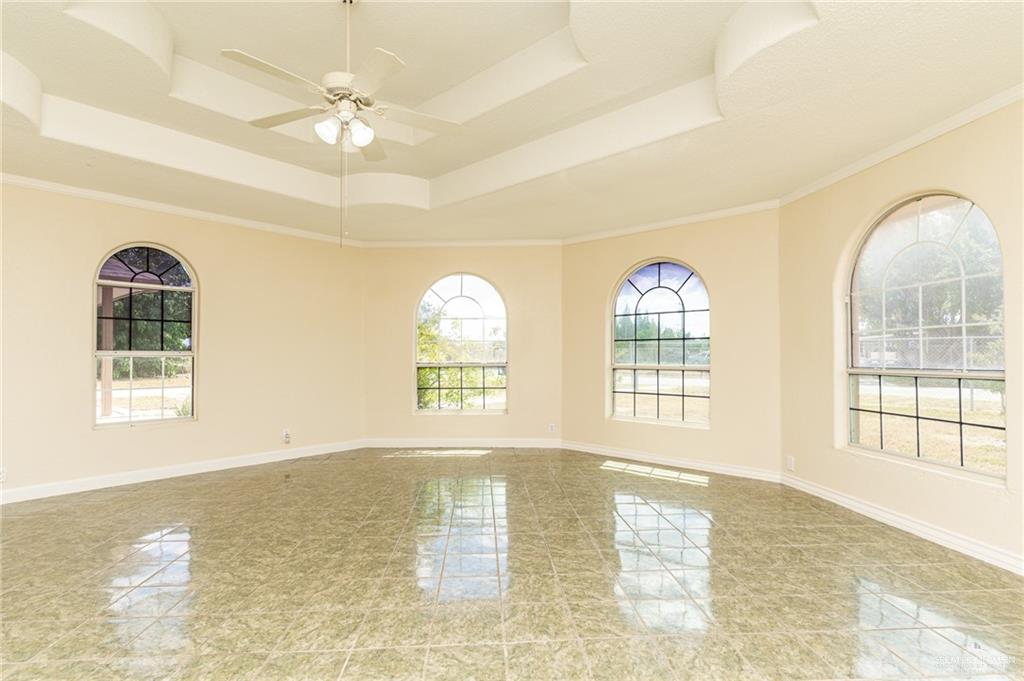 3103 Spanish Palms Drive, Mercedes, Texas image 7