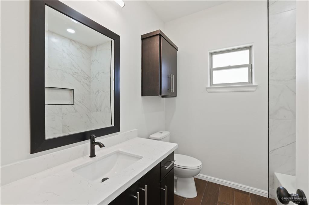 529 Candela Street, Edinburg, Texas image 17