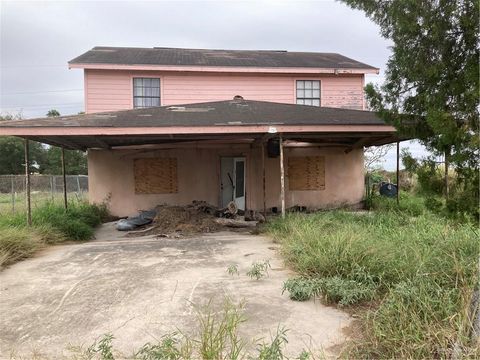 Apartment For Sale - 3603 Duberney Boulevard<br/> Edinburg, TX 78541