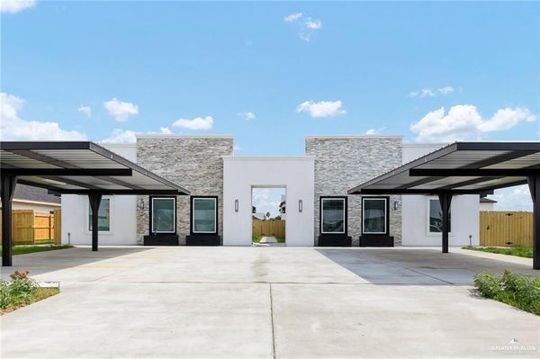 2006 SELENA STREET # 4, MISSION, TX 78572 - Image 2bfc9460be18d7e4fac6034be4fa0d94/3361098756