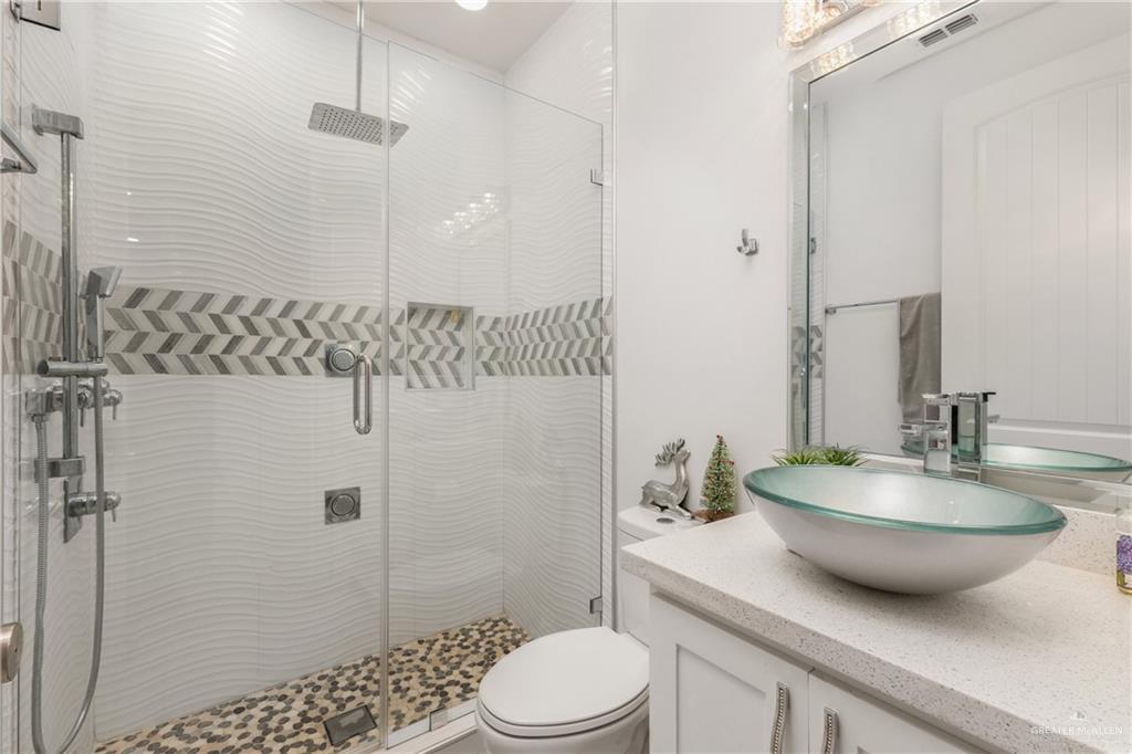 3108 E Bella Vista Avenue, Alton, Texas image 15