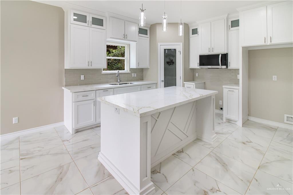 2749 Melba Avenue, McAllen, Texas image 3