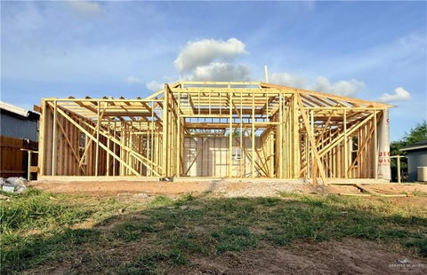 Homes For Sale - 9928 Marisol Drive<br/> Edinburg, TX 78542