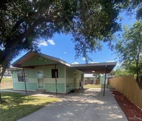 Photo of 2815 Tierra Dorada Boulevard, Mission, TX 78572 (MLS # 490947)