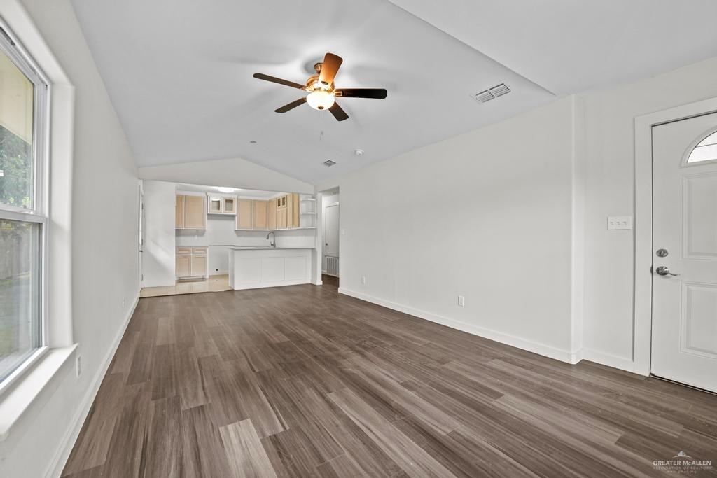 2218 Fir Avenue, McAllen, Texas image 5