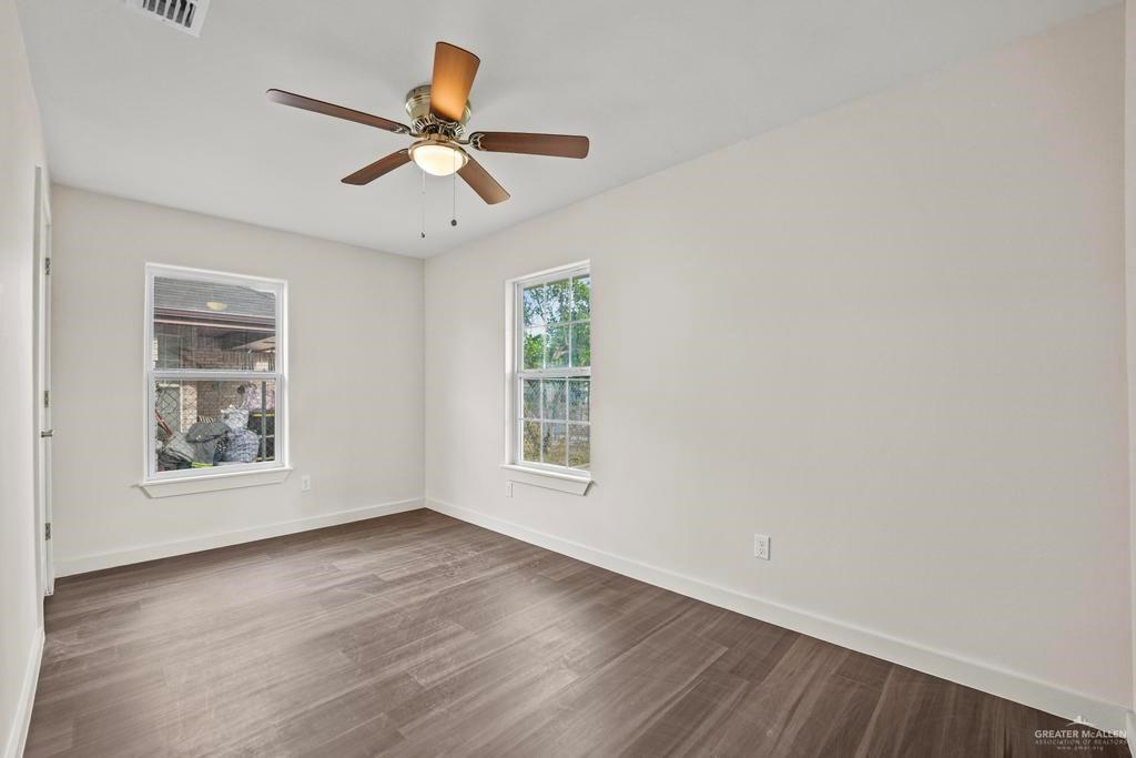 2218 Fir Avenue, McAllen, Texas image 12
