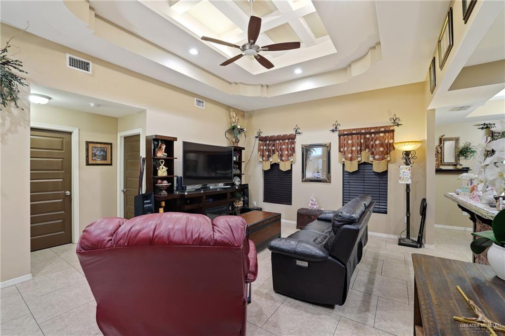 3008 Brush Drive, Weslaco, Texas image 4