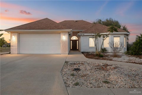 Homes For Sale - 3321 E Clubhouse Drive<br/> Hidalgo County, Edinburg, TX 78542