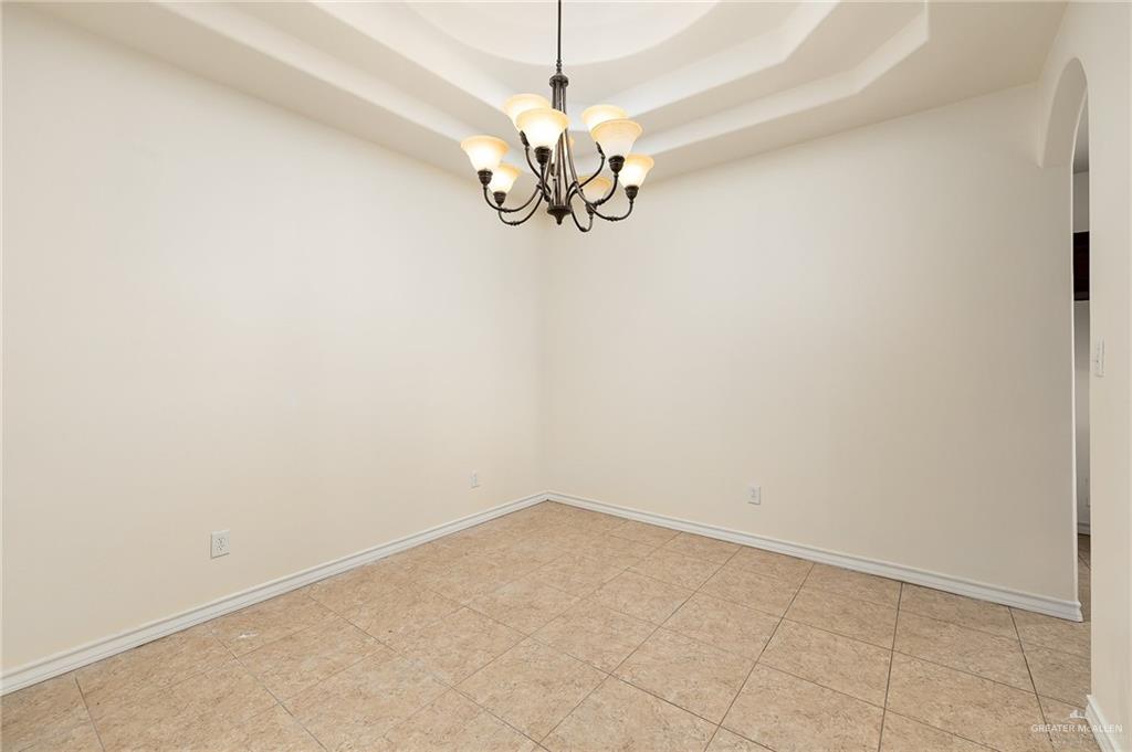 1502 N Popotillo Avenue, Edinburg, Texas image 3