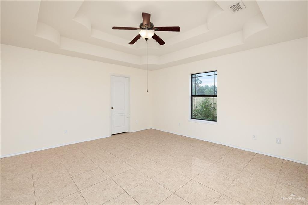 1502 N Popotillo Avenue, Edinburg, Texas image 10