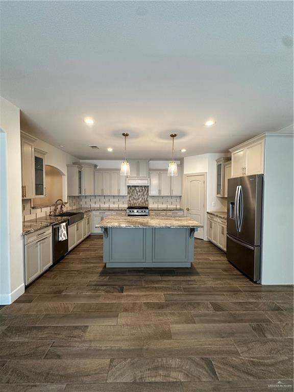 605 E Thornhill Avenue, McAllen, Texas image 6