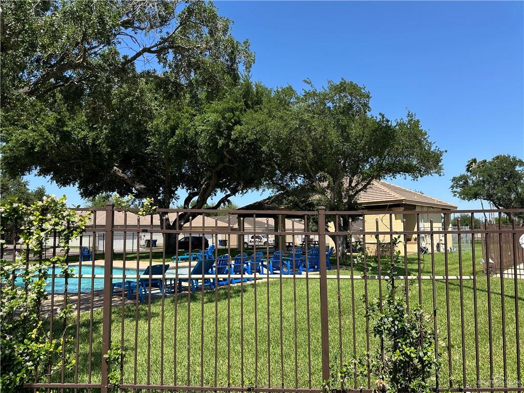 605 E Thornhill Avenue, McAllen, Texas image 19
