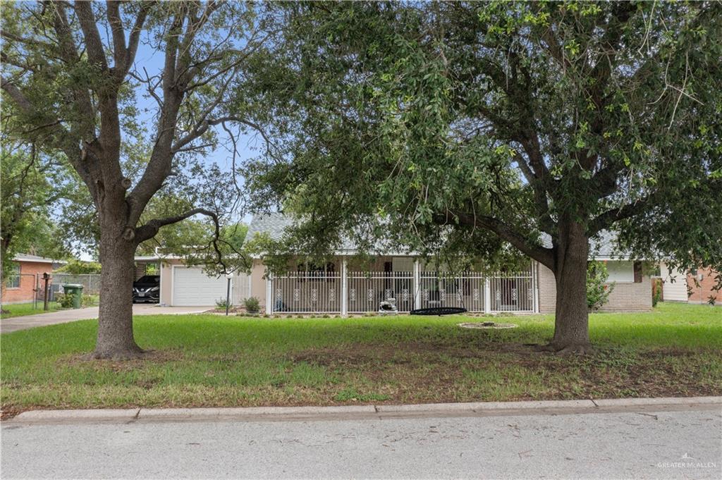 335 E Mccain Avenue, Raymondville, Texas image 1