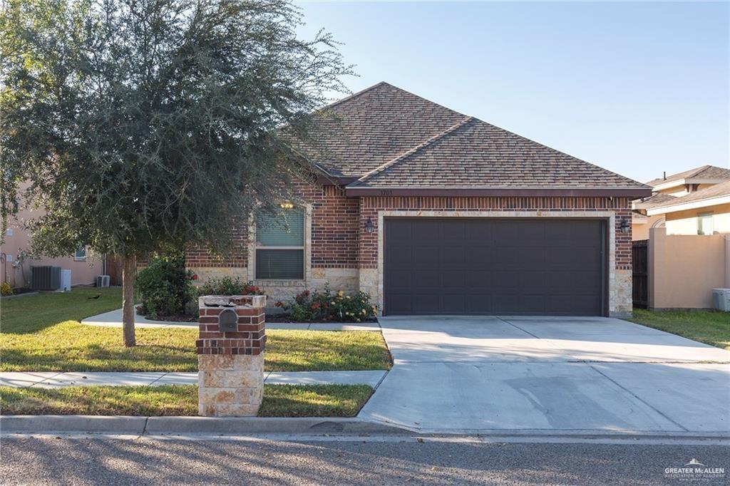 3703 Thrasher Drive, Mission, Texas image 2