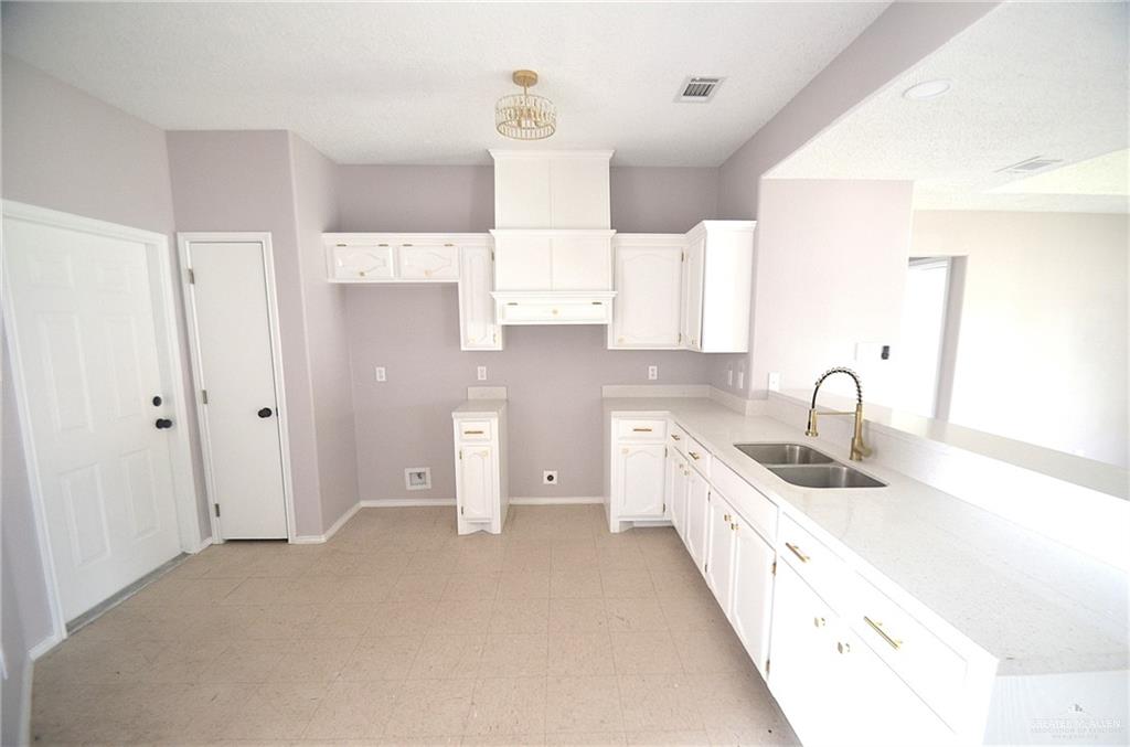 3107 E Laurel Street, Hidalgo, Texas image 20