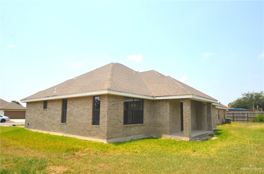 3107 E Laurel Street, Hidalgo, Texas image 4