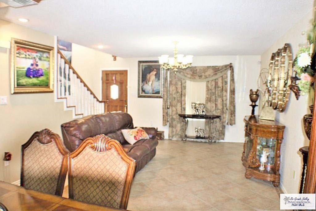 125 Vista Del Golf, Brownsville, Texas image 6