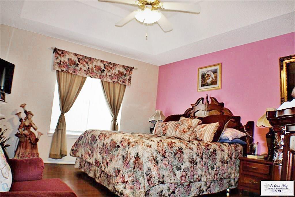 125 Vista Del Golf, Brownsville, Texas image 4