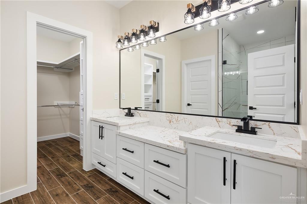 15439 E Davis Road, Edinburg, Texas image 16